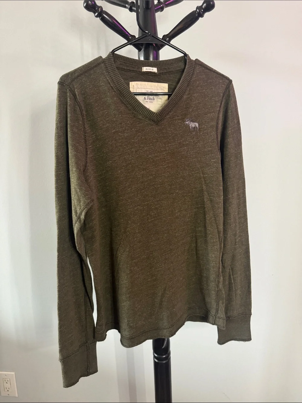 Abercrombie & Fitch Olive Green V-Neck Pullover